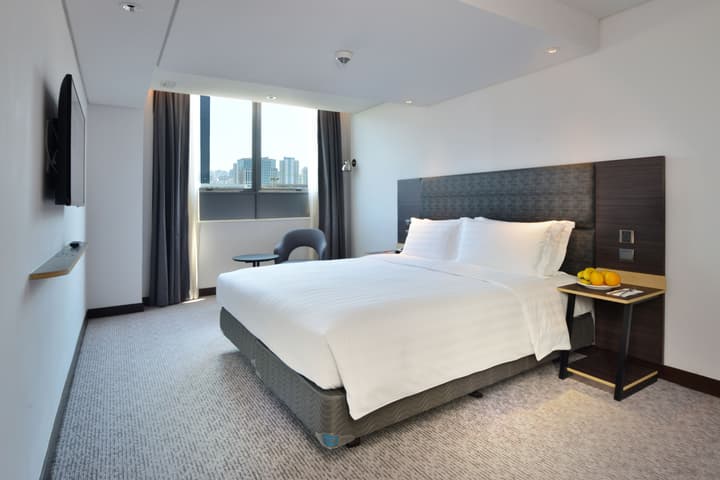 Camlux Hotel