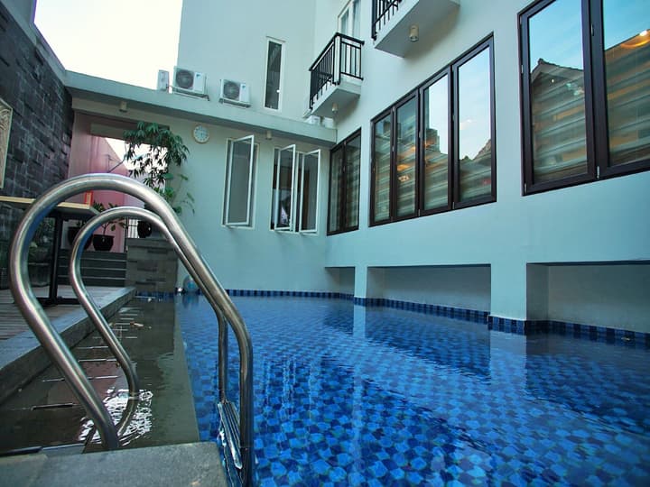 Marrakesh Inn