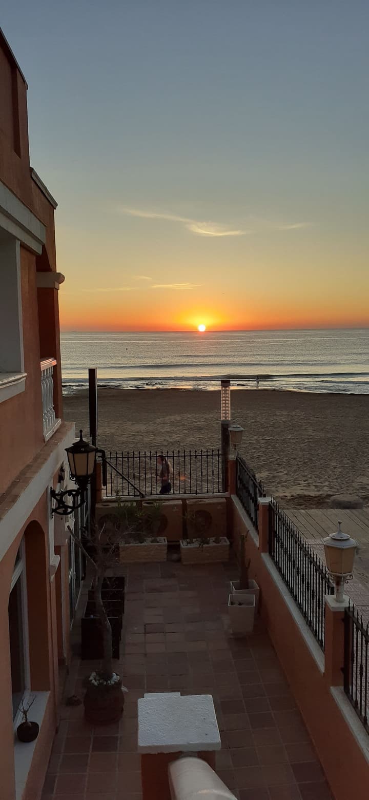 Lloyds Beach Club Aparthotel