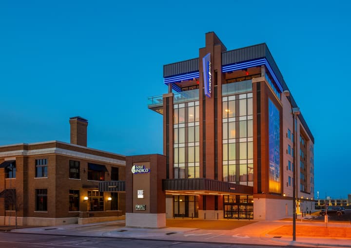 Hotel Indigo Tulsa DWTN-Entertainment Area by IHG