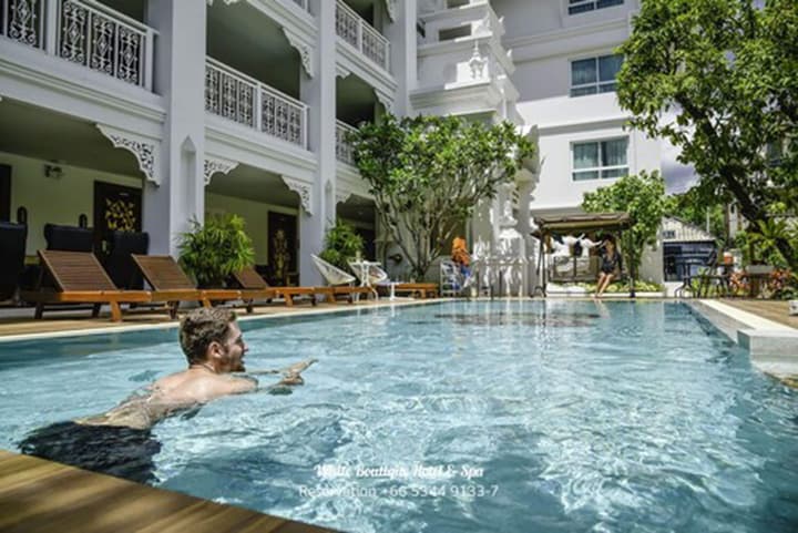 White Boutique Hotel and Spa