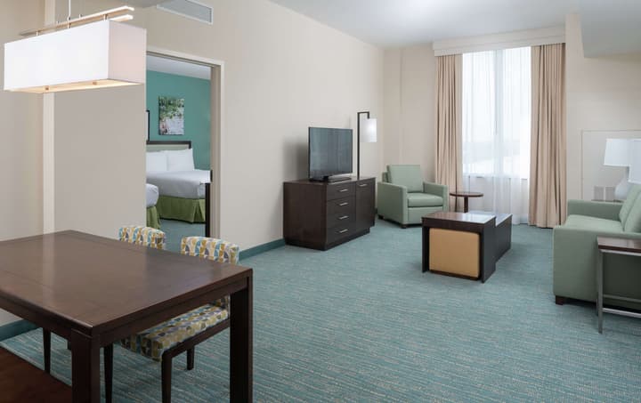 DoubleTree by Hilton Miami - Doral, FL