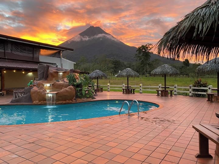 Hotel La Pradera del Arenal