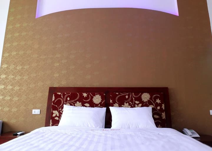 Ngoc Bach Hotel
