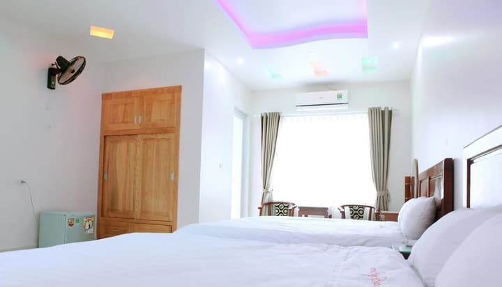 Ngoc Bach Hotel
