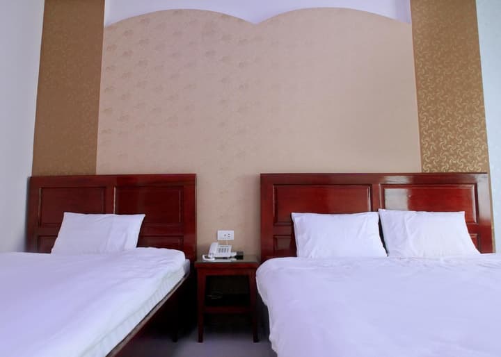 Ngoc Bach Hotel