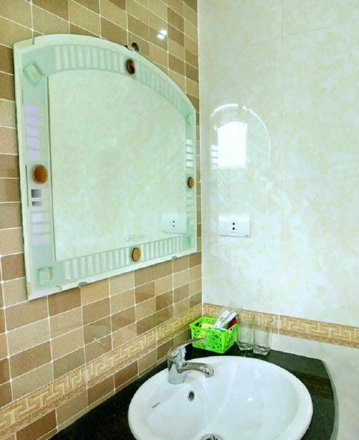 Ngoc Bach Hotel