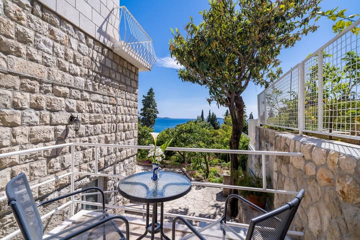 Guest House Villa Nina