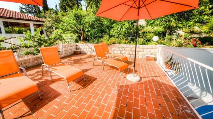 Guest House Villa Nina