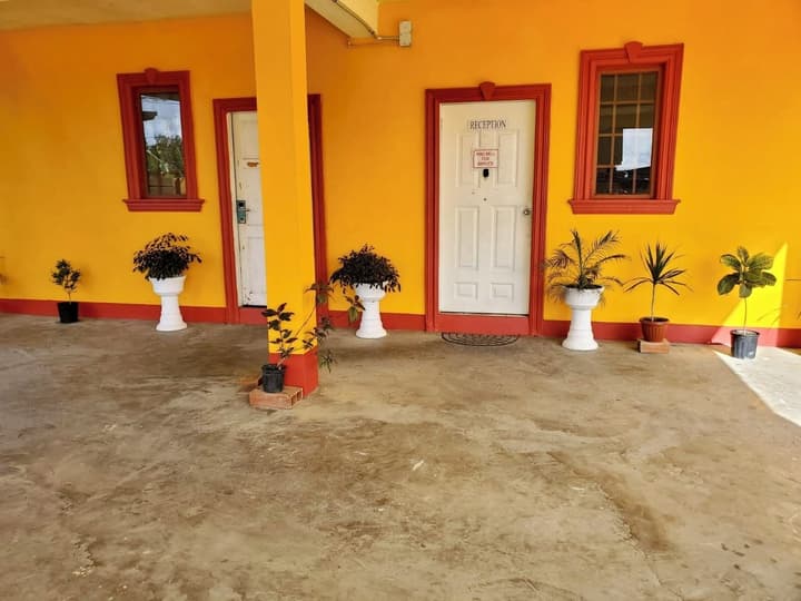 Studio 27 Inn