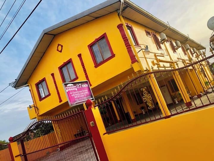 Studio 27 Inn