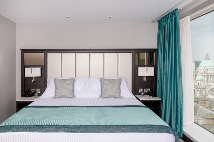 Grand Central Hotel Belfast