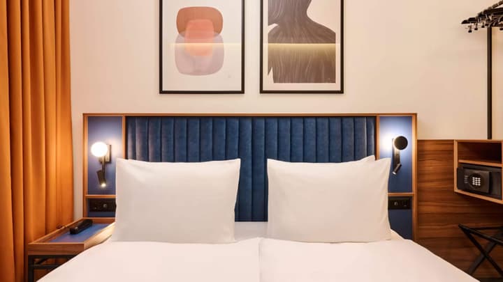 voco Budapest D8 by IHG