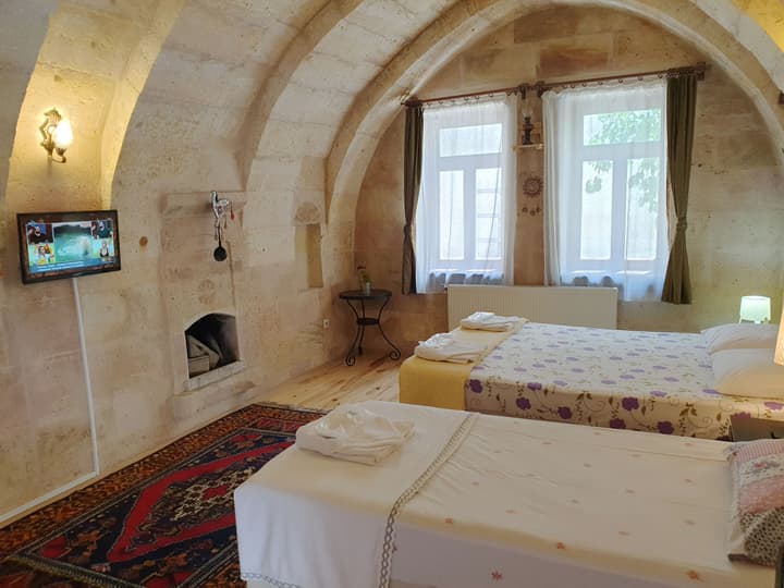 Karadut Cave Hotel