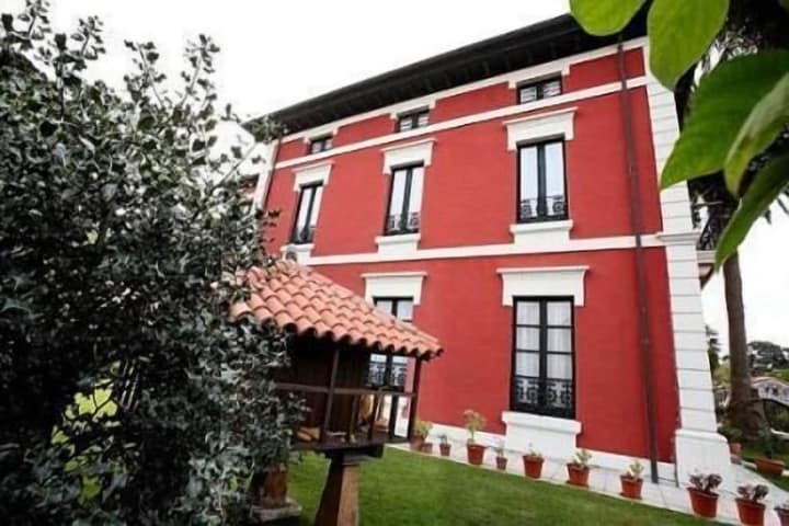 Hotel Casa de Indianos Don Tomas