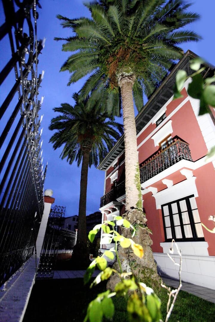 Hotel Casa de Indianos Don Tomas
