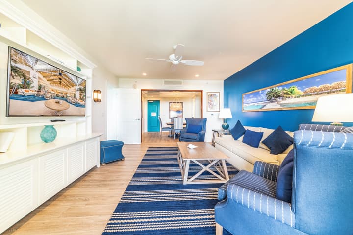 Margaritaville Resort Orlando with H2O Waterpark