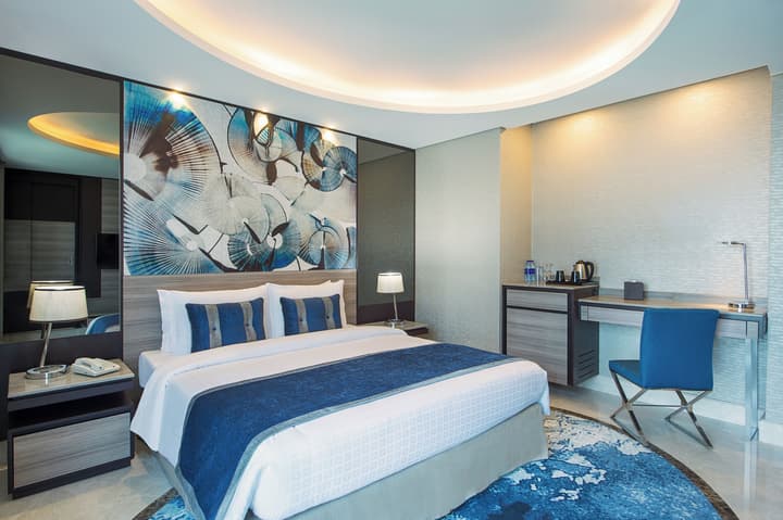 Grand Mercure Business Bay