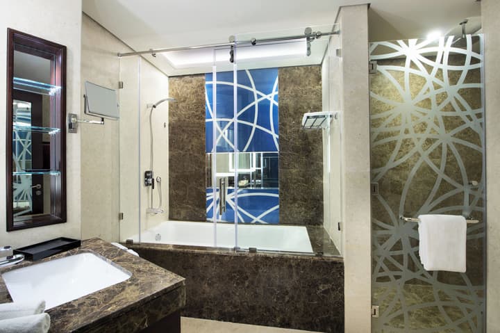 Grand Mercure Business Bay