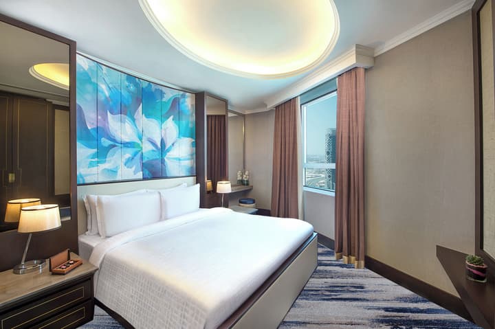 Grand Mercure Business Bay
