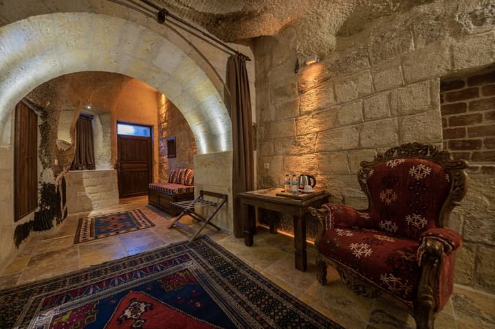 Konak Bezirhane Cave Otel