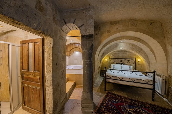 Konak Bezirhane Cave Otel