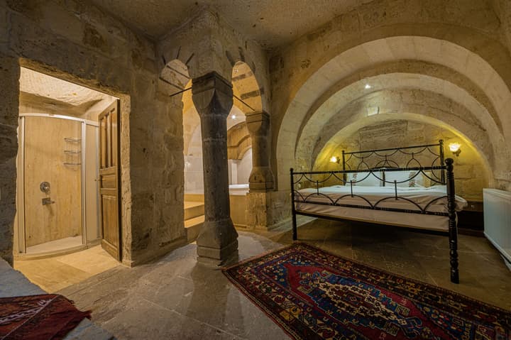 Konak Bezirhane Cave Otel
