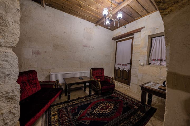 Konak Bezirhane Cave Otel