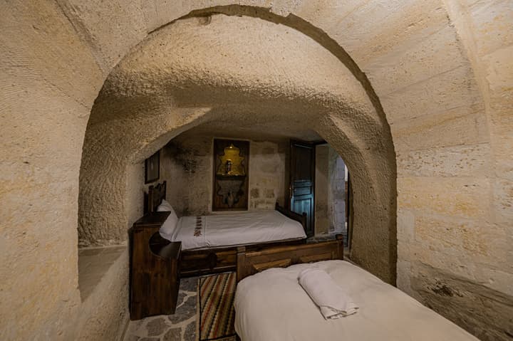 Konak Bezirhane Cave Otel