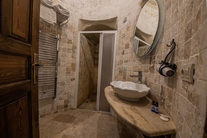Konak Bezirhane Cave Otel