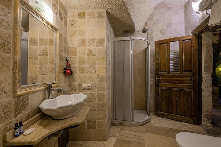 Konak Bezirhane Cave Otel