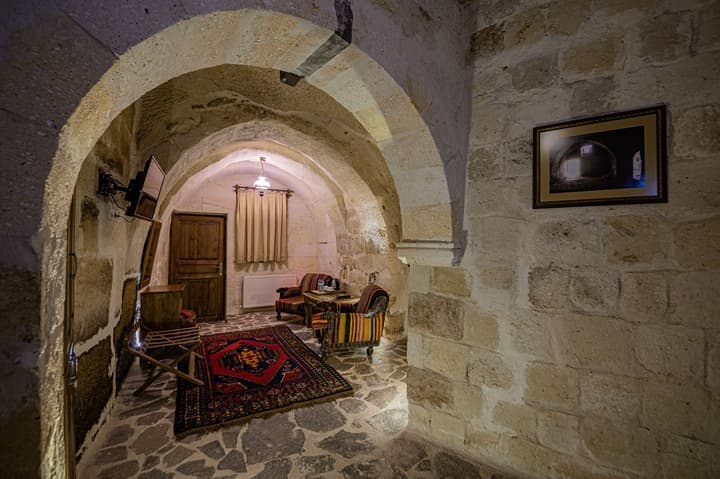 Konak Bezirhane Cave Otel