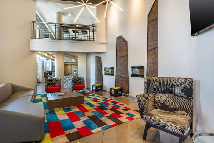 Best Western Premier Springfield Plaza District Hotel