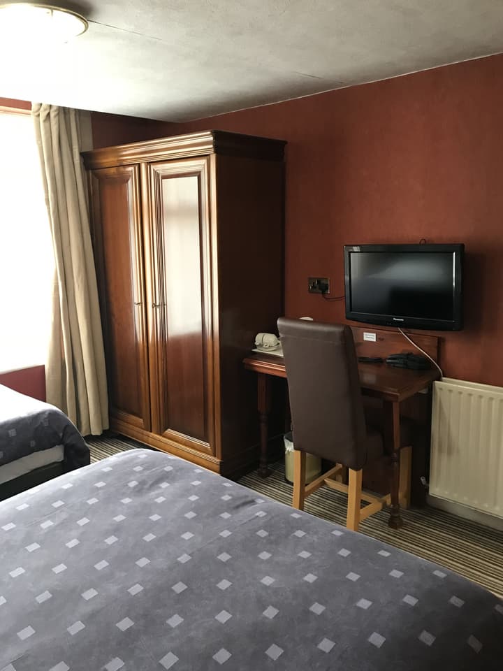 Warwick Lodge