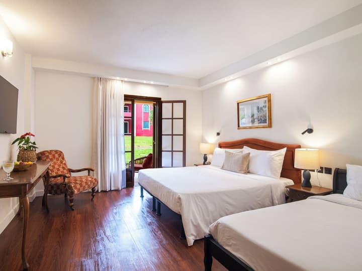 Grecotel LUX ME Costa Botanica