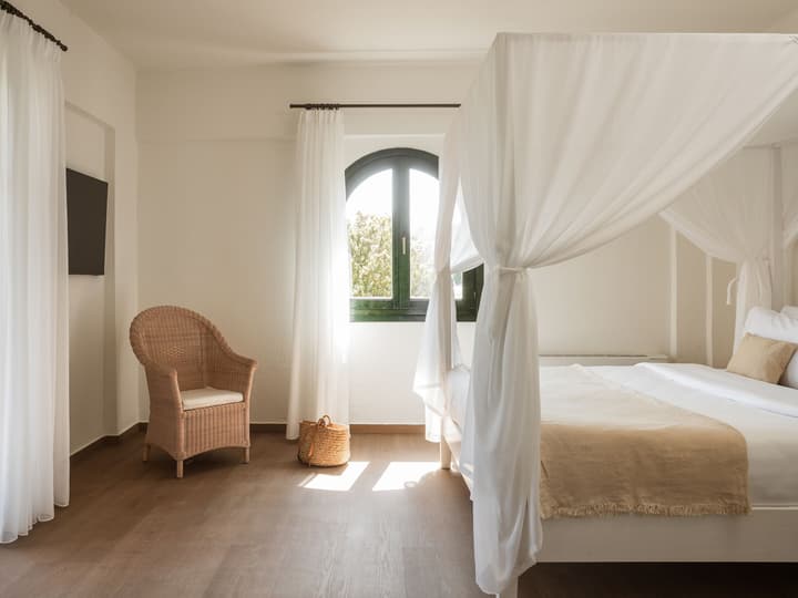 Grecotel LUX ME Costa Botanica