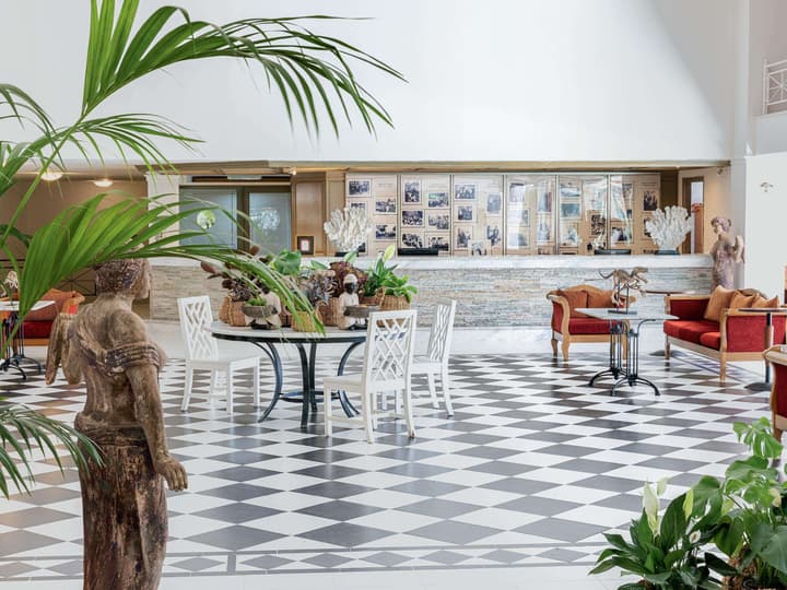 Grecotel LUX ME Costa Botanica