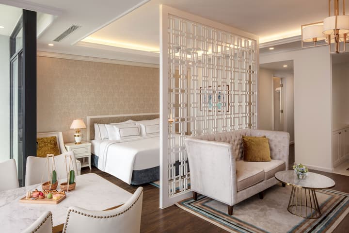 Melia Vinpearl Danang Riverfront