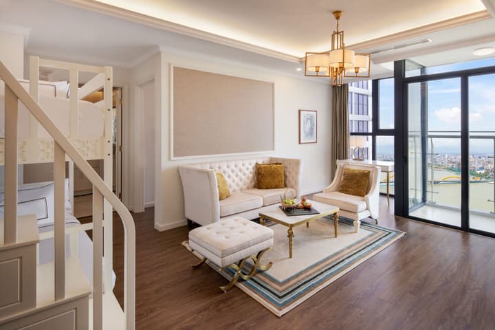 Melia Vinpearl Danang Riverfront