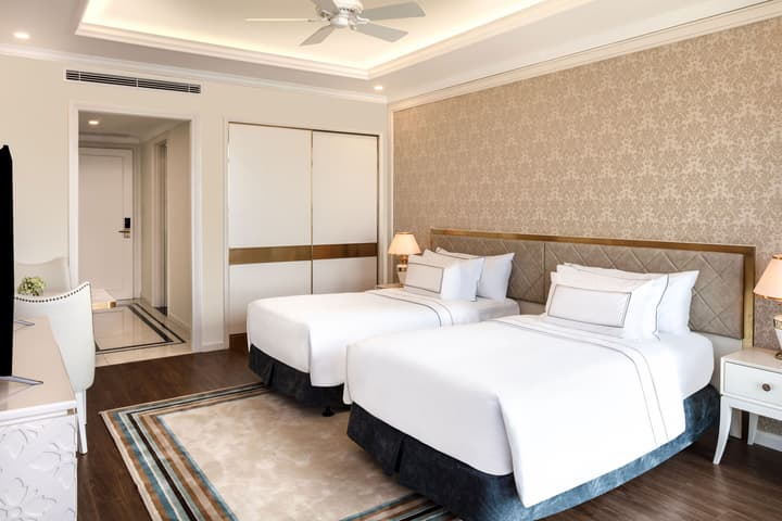 Melia Vinpearl Danang Riverfront