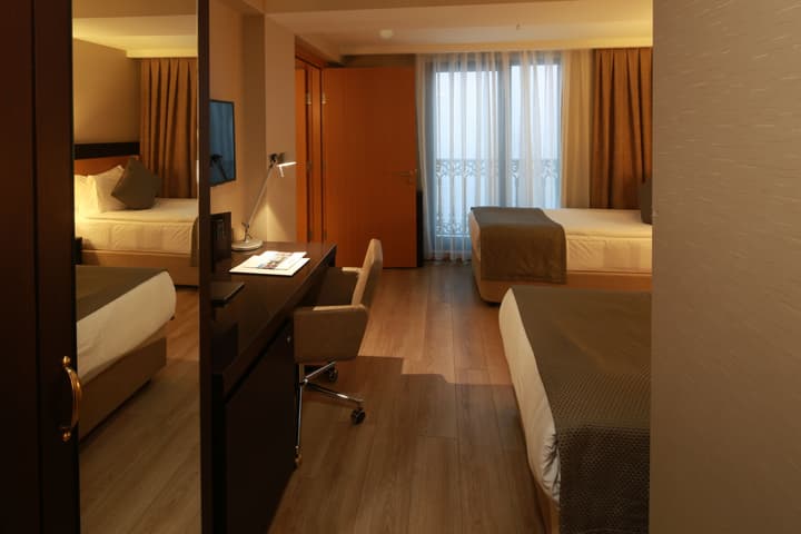 Port Bosphorus Hotel