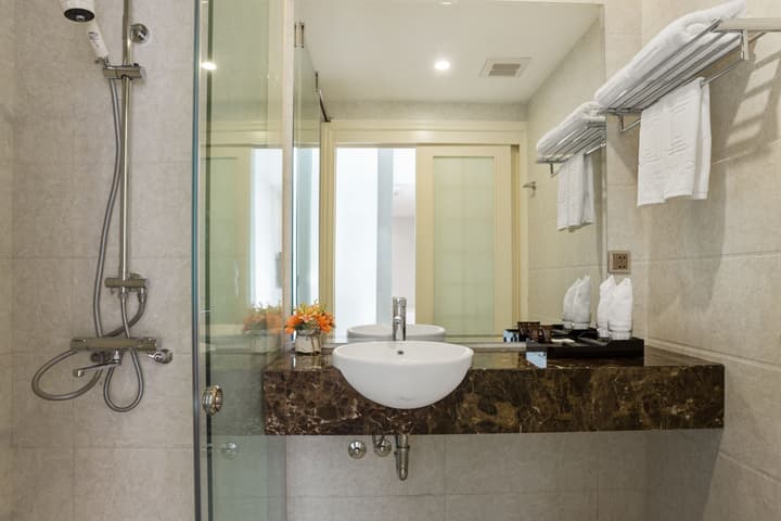 Flora Centre Hotel & Spa