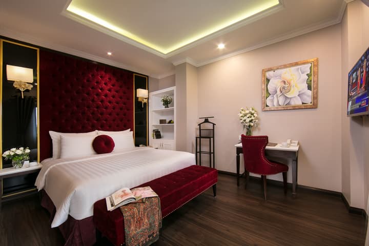 Flora Centre Hotel & Spa