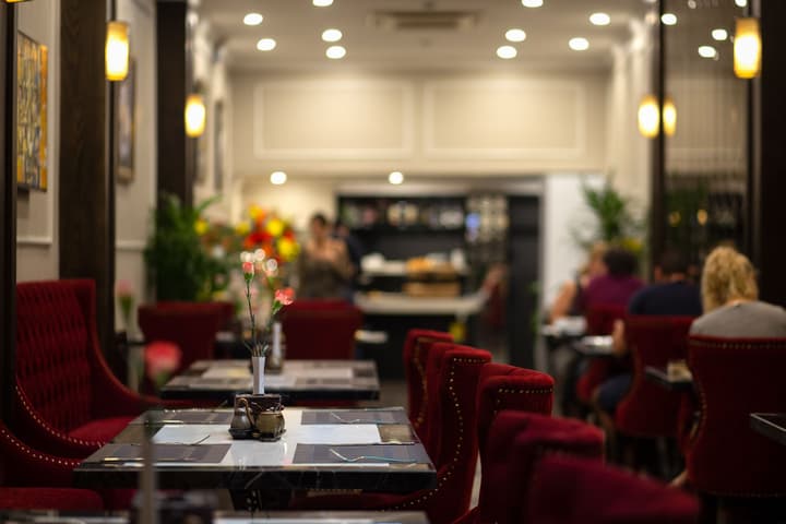 Flora Centre Hotel & Spa