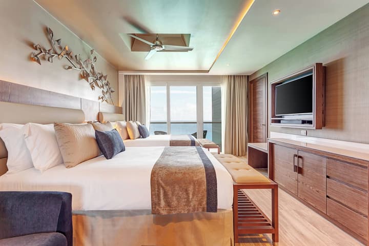 Royalton CHIC Cancun, An Autograph Collection All-Inclusive Resort - Adults Only
