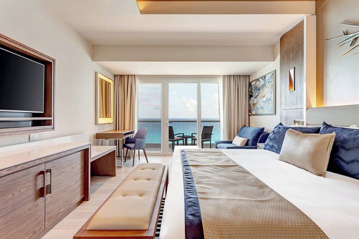 Royalton CHIC Cancun, An Autograph Collection All-Inclusive Resort - Adults Only