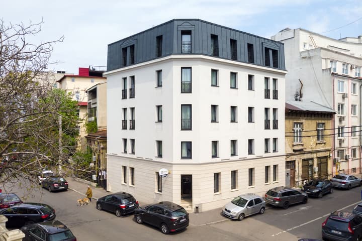 Venis Boutique Hotel