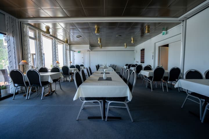 Innvik Fjordhotel - Misjonheimen