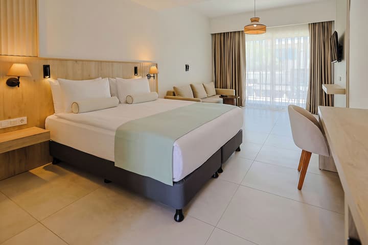 Victoria Princess Hotel
