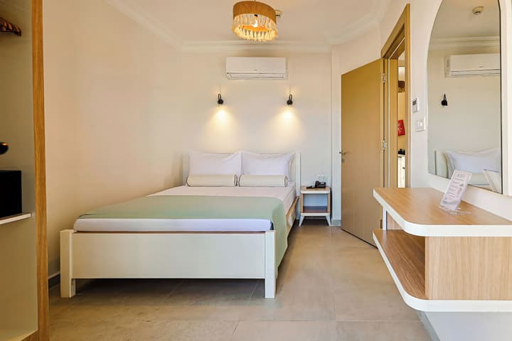 Victoria Princess Hotel